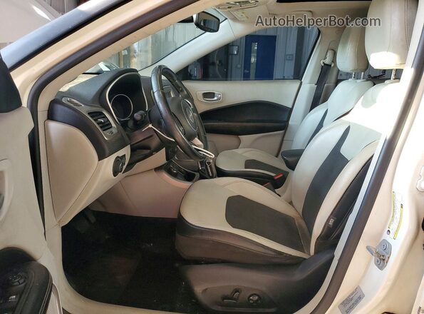 3C4NJDBB3HT664543 2017 JEEP COMPASS White Вид салону спереду