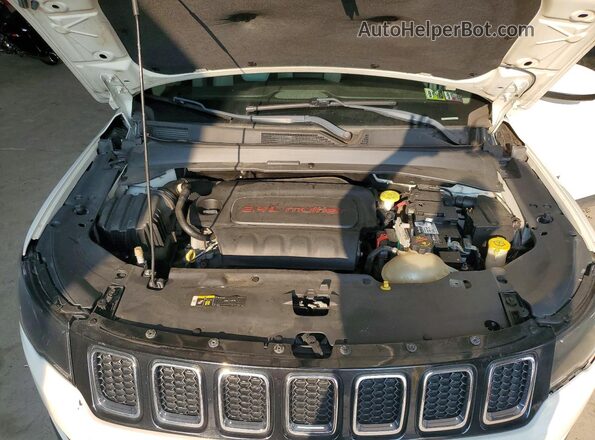 3C4NJDBB3HT664543 2017 JEEP COMPASS White Вид підкапотного простору