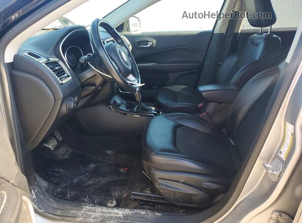 3C4NJDBB3JT395059 2018 JEEP COMPASS Gray Vista interior delantera