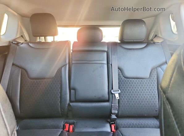 3C4NJDBB3JT479009 2018 JEEP COMPASS Gray Vista de los asientos traseros