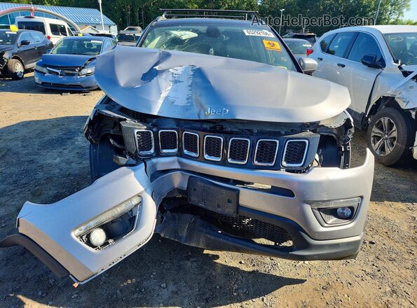 3C4NJDBB3JT485246 2018 JEEP COMPASS Silver Вид спереду