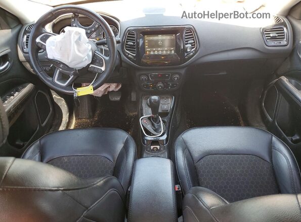 3C4NJDBB3KT648317 2019 JEEP COMPASS Black Вид панелі приладів