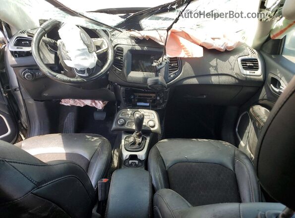 3C4NJDBB3MT589238 2021 JEEP COMPASS Gray Vista del salpicadero