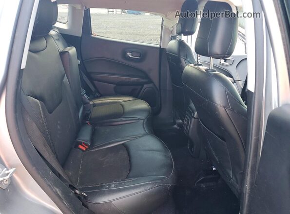 3C4NJDBB3MT589238 2021 JEEP COMPASS Gray Vista interior trasera