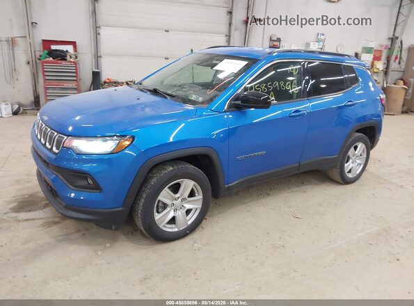 3C4NJDBB3NT147447 2022 JEEP COMPASS Blue Vista tres cuartos delantera izquierda