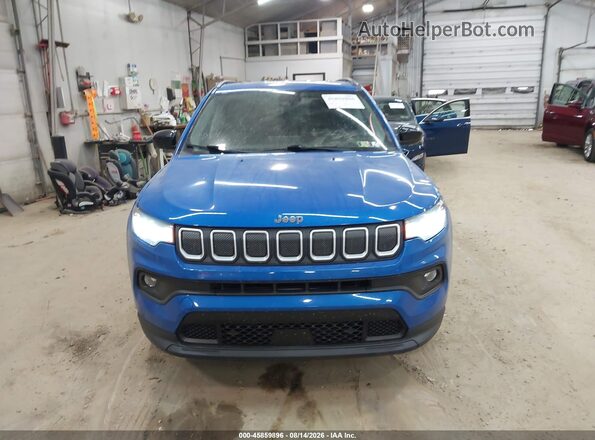 3C4NJDBB3NT147447 2022 JEEP COMPASS Blue Vista del cuadro de instrumentos