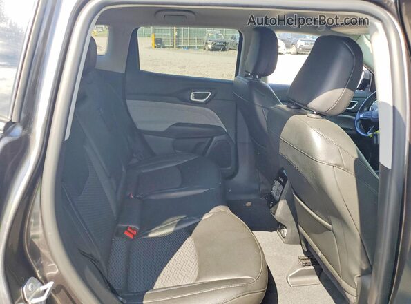 3C4NJDBB3NT152129 2022 JEEP COMPASS Black Widok wnętrza z tyłu