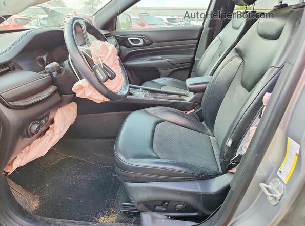 3C4NJDBB3NT186412 2022 JEEP COMPASS Silver Vista interior delantera