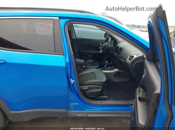3C4NJDBB4HT610930 2017 JEEP COMPASS Blue Սալոնի դիմացի տեսք