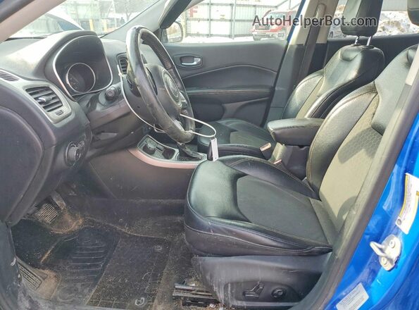 3C4NJDBB4HT666186 2017 JEEP COMPASS Blue წინა სალონის ხედი