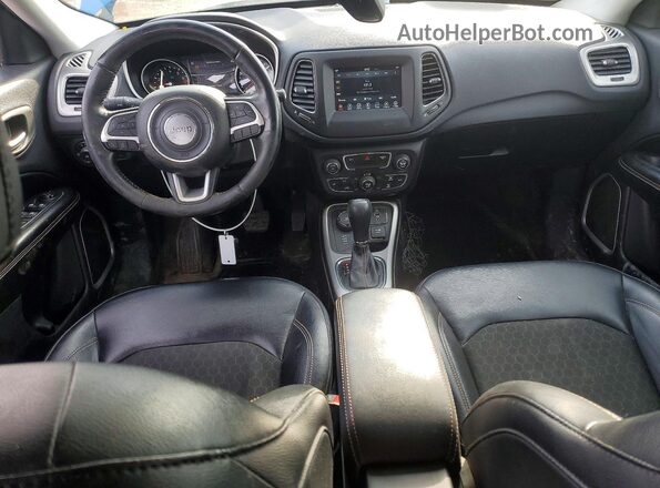 3C4NJDBB4HT666186 2017 JEEP COMPASS Blue წინა პანელის ხედი