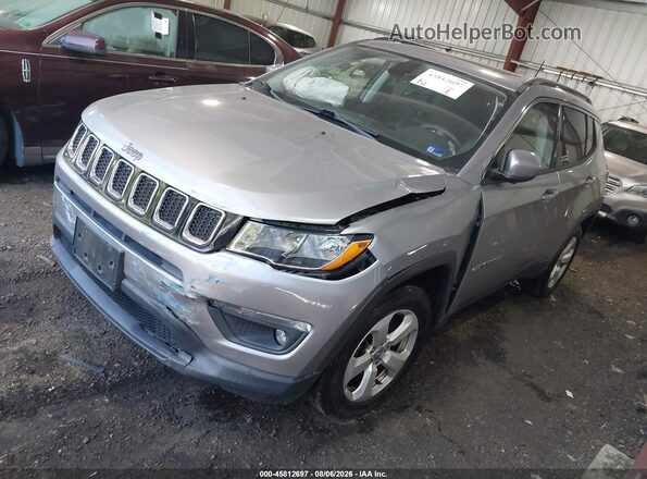 3C4NJDBB4JT161688 2018 JEEP COMPASS Серебряный Передняя левая четверть