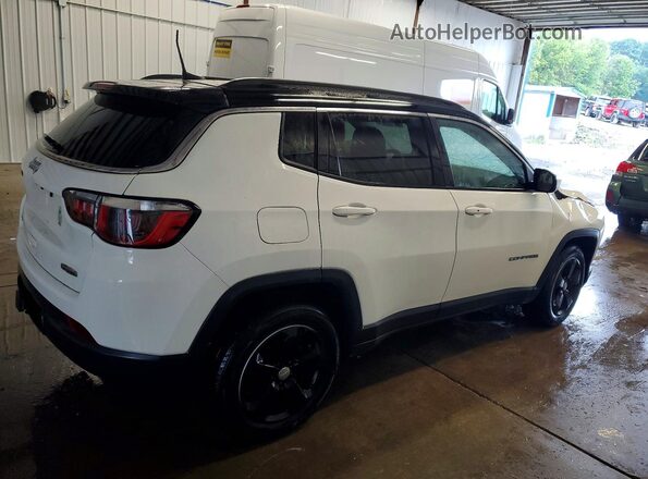 3C4NJDBB4JT241153 2018 JEEP COMPASS White Trasero derecho