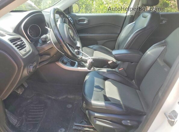 3C4NJDBB4JT261483 2018 JEEP COMPASS White Widok wnętrza z przodu