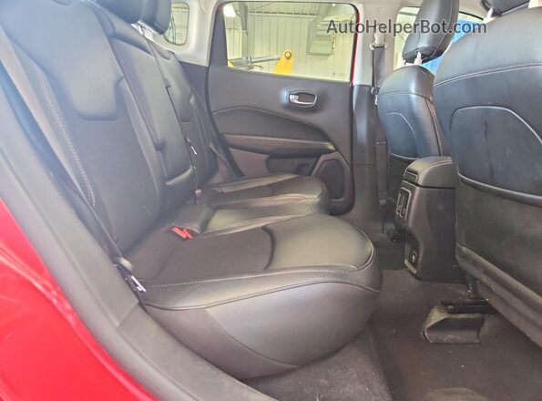 3C4NJDBB4MT512376 2021 JEEP COMPASS Red Вид задньої частини салону