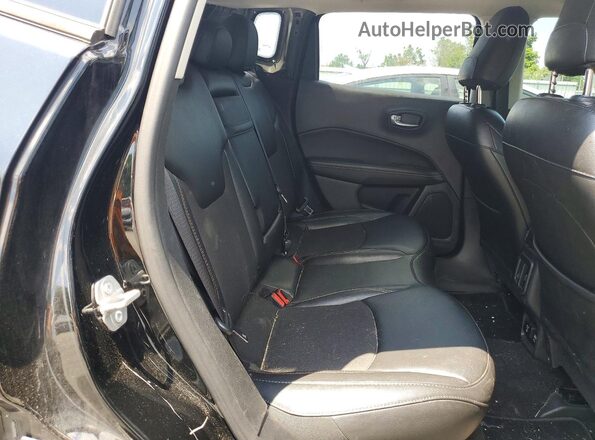 3C4NJDBB5KT629820 2019 JEEP COMPASS Black უკანა სავარძლების ხედი