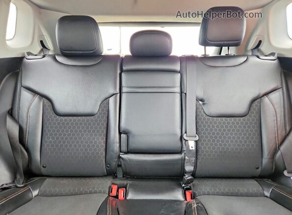 3C4NJDBB5KT653440 2019 JEEP COMPASS Black Vista de los asientos traseros