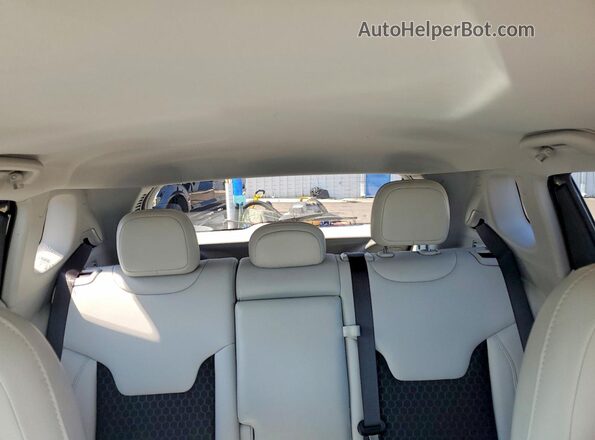 3C4NJDBB5LT238281 2020 JEEP COMPASS Gray Rear seats view