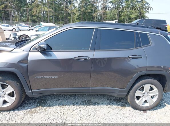 3C4NJDBB5NT155095 2022 JEEP COMPASS Gray Widok wnętrza 360 stopni