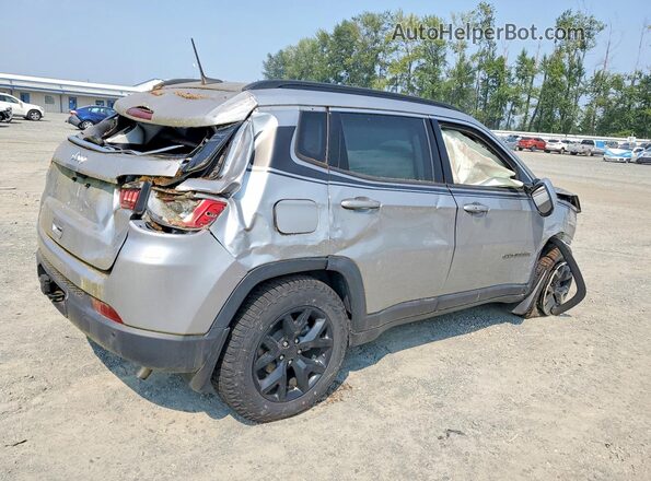 3C4NJDBB6HT597016 2017 JEEP COMPASS Silver Задня права чверть