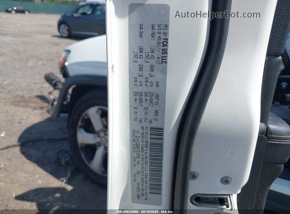 3C4NJDBB6HT616793 2017 JEEP NEW COMPASS White ძრავის განყოფილების ხედი