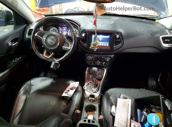 3C4NJDBB6JT147680 2018 JEEP COMPASS Blue წინა პანელის ხედი
