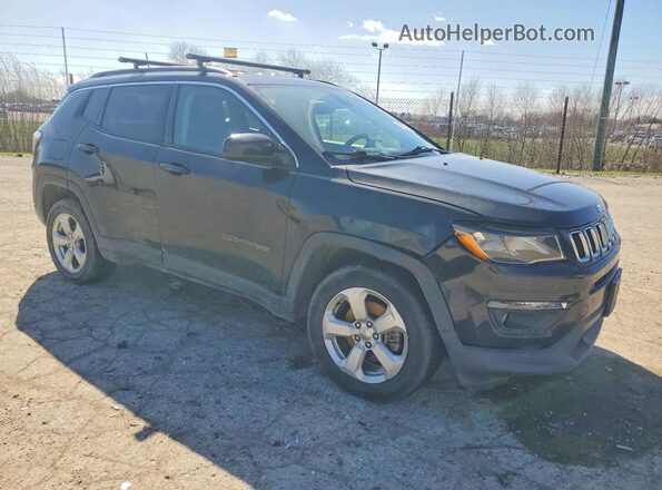 3C4NJDBB6JT155097 2018 JEEP COMPASS Черный Передняя правая четверть