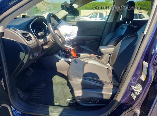 3C4NJDBB6JT168030 2018 JEEP COMPASS Blue Vista interior delantera
