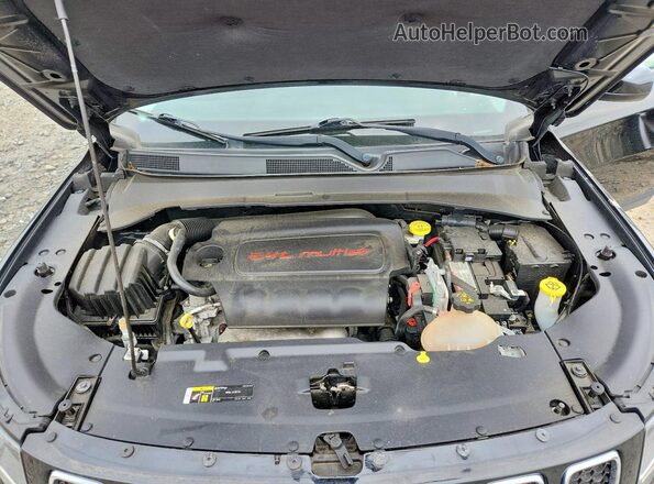 3C4NJDBB6JT176225 2018 JEEP COMPASS Черный Вид задней части салона