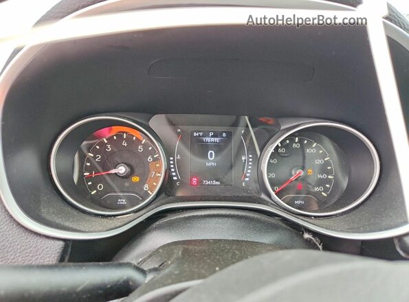 3C4NJDBB6JT176225 2018 JEEP COMPASS Черный Вид щитка приборов