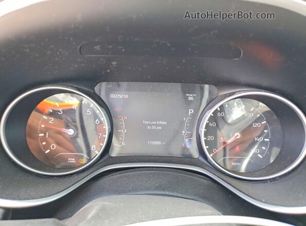 3C4NJDBB6JT176841 2018 JEEP COMPASS Gray Вид щитка приладів
