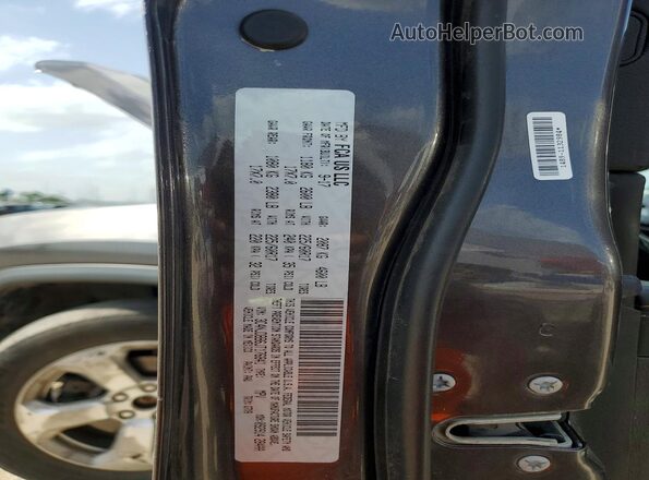 3C4NJDBB6JT176841 2018 JEEP COMPASS Gray Вид наклейки з VIN-кодом