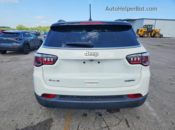 3C4NJDBB6JT192196 2018 JEEP COMPASS White Հետևի տեսք