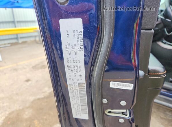 3C4NJDBB6JT232082 2018 JEEP COMPASS Blue Engine compartment view