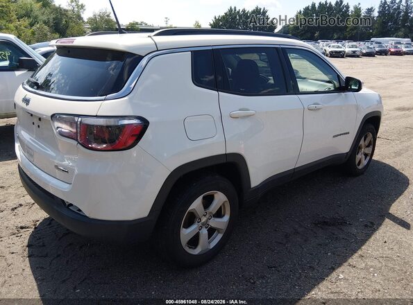 3C4NJDBB6JT314054 2018 JEEP COMPASS Белый Задняя правая четверть