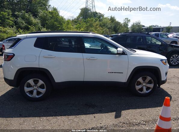 3C4NJDBB6JT314054 2018 JEEP COMPASS Белый Вид задней части салона