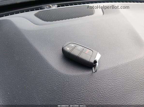 3C4NJDBB6JT315933 2018 JEEP COMPASS Black Առջևի վահանակի տեսք