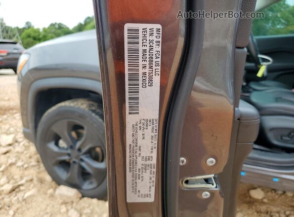 3C4NJDBB6MT530829 2021 JEEP COMPASS Gray Widok wnętrza 360 stopni
