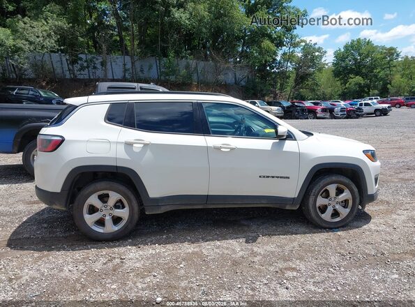 3C4NJDBB7JT114042 2018 JEEP COMPASS White Սալոնի հետևի տեսք