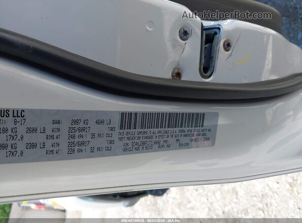 3C4NJDBB7JT114042 2018 JEEP COMPASS White Շարժիչի բաժամունքի տեսք