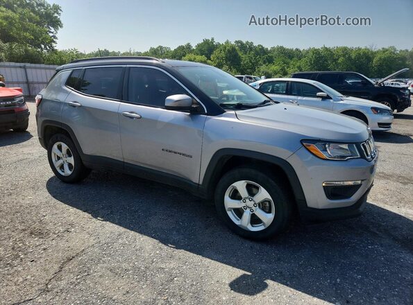 3C4NJDBB7JT162687 2018 JEEP COMPASS Серебряный Передняя правая четверть