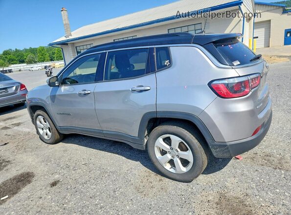 3C4NJDBB7JT162687 2018 JEEP COMPASS Серебряный Задняя левая четверть
