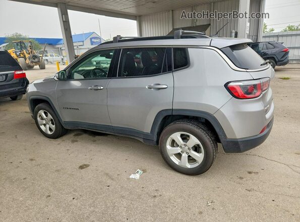 3C4NJDBB7JT333728 2018 JEEP COMPASS Silver Tył lewy