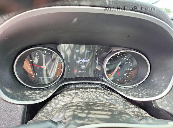 3C4NJDBB7JT366065 2018 JEEP COMPASS Silver Սարքավորումների վահանակի տեսք