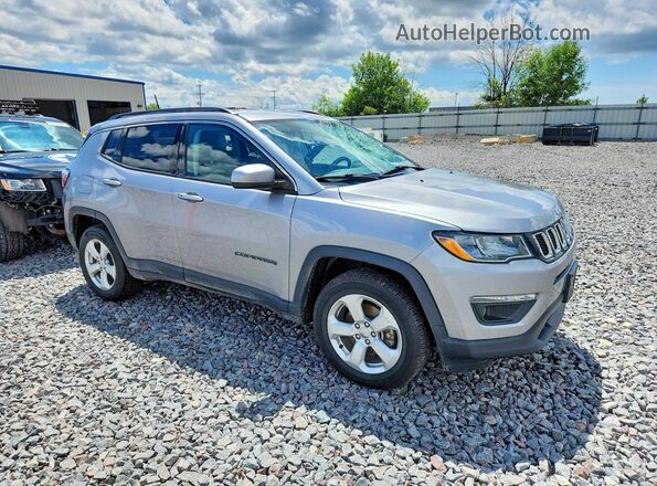 3C4NJDBB7JT366065 2018 JEEP COMPASS Silver Առջևի աջ