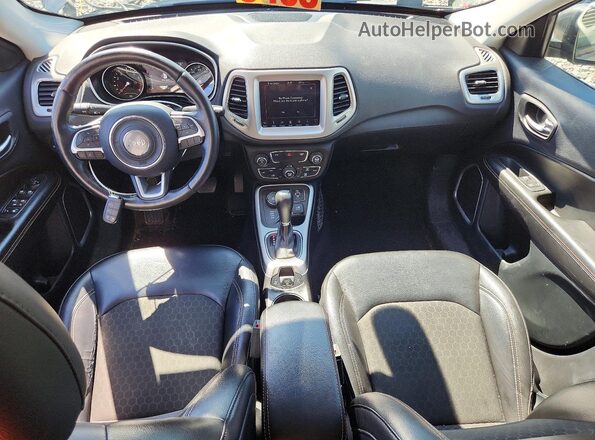 3C4NJDBB7KT617619 2019 JEEP COMPASS Black Առջևի վահանակի տեսք