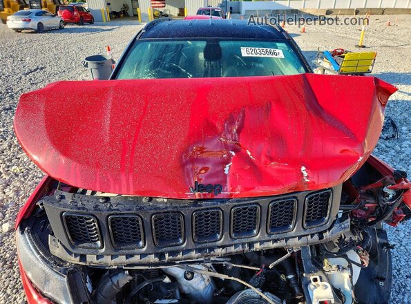 3C4NJDBB7KT672328 2019 JEEP COMPASS Red Vista del compartimento del motor