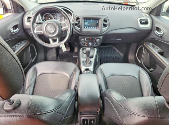 3C4NJDBB7KT703299 2019 JEEP COMPASS White წინა პანელის ხედი
