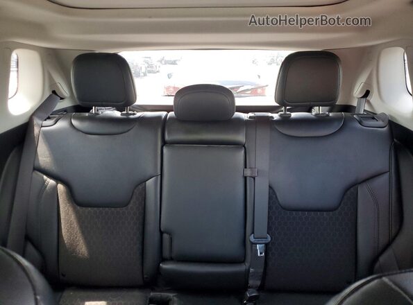 3C4NJDBB7LT165382 2020 JEEP COMPASS Black უკანა სავარძლების ხედი