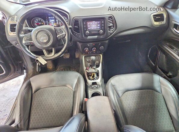 3C4NJDBB8JT162228 2018 JEEP COMPASS Gray Առջևի վահանակի տեսք